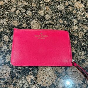Kate Spade NY Cameron Medium Wristlet in Bikini Pink LIKE NEW